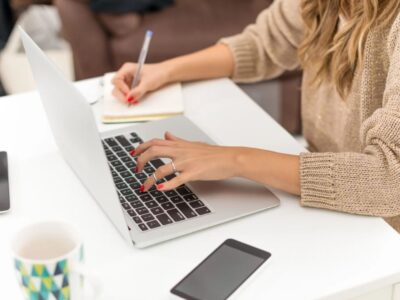 E-Mail-Liste Aufbauen Erfolgsstrategien und 15 Tipps für Abonnenten und Umsatz