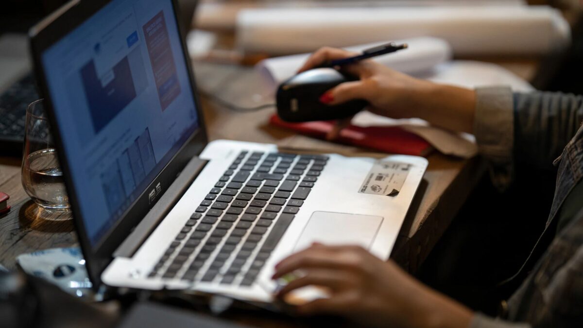 Hybris E-Commerce Mehr über SAP Commerce Cloud