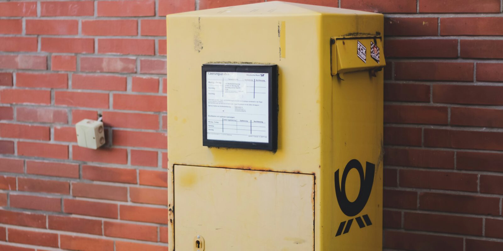 Bücher- und Warensendung: Porto & Maße der Deutschen PostBücher- und Warensendung: Porto & Maße der Deutschen Post
