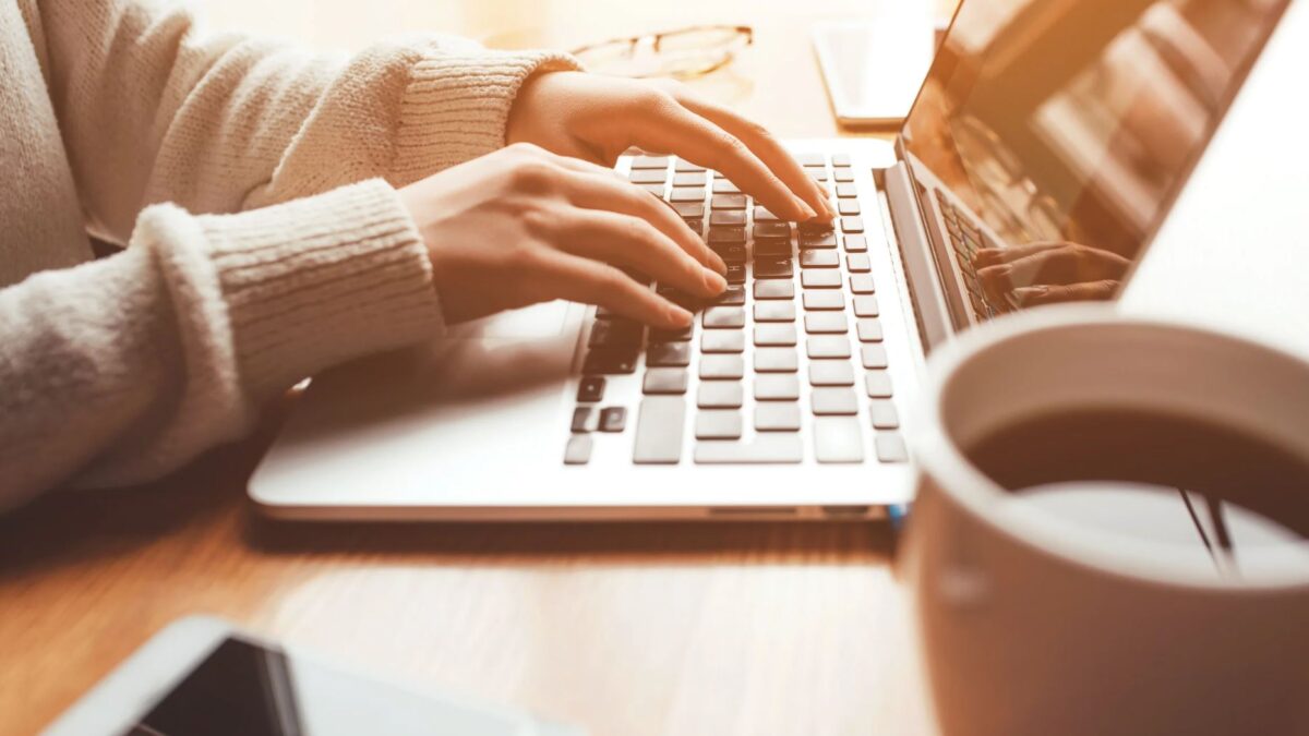 Online Geld verdienen 2024 Seriöse Heimarbeit finden