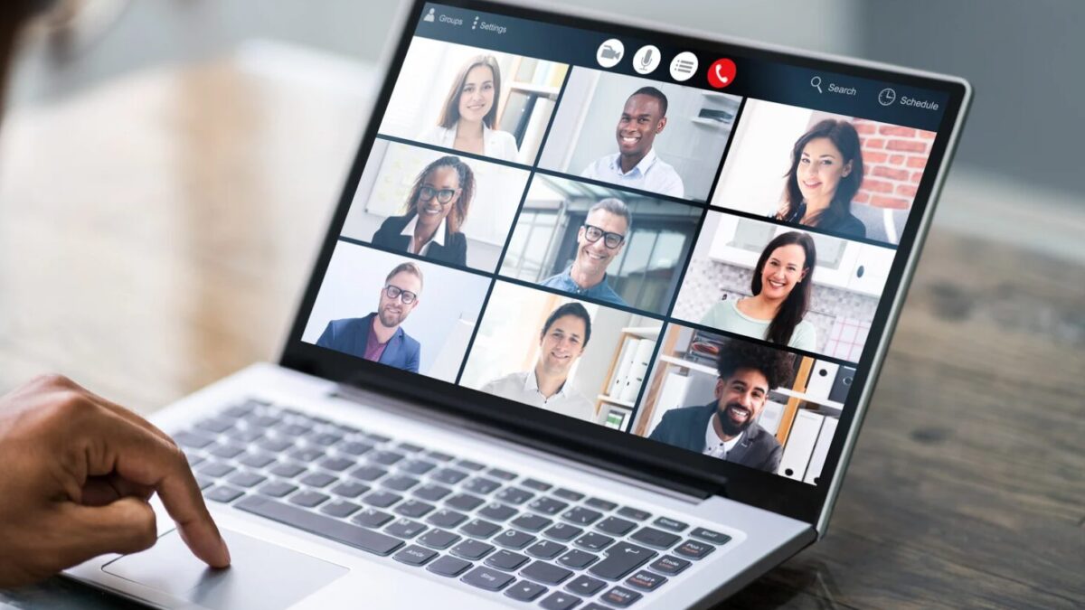 Was ist ein Webinar? Alles, was du über Zoom-Webinare wissen musst!