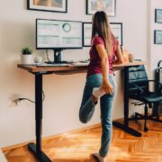 Schreibtischhöhe für Körpergröße Tabelle Schlüssel zu besserem Arbeiten
