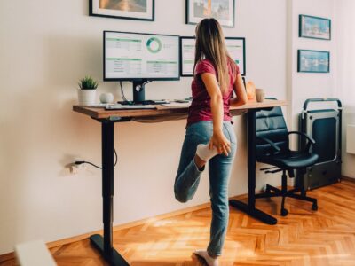 Schreibtischhöhe für Körpergröße Tabelle Schlüssel zu besserem Arbeiten